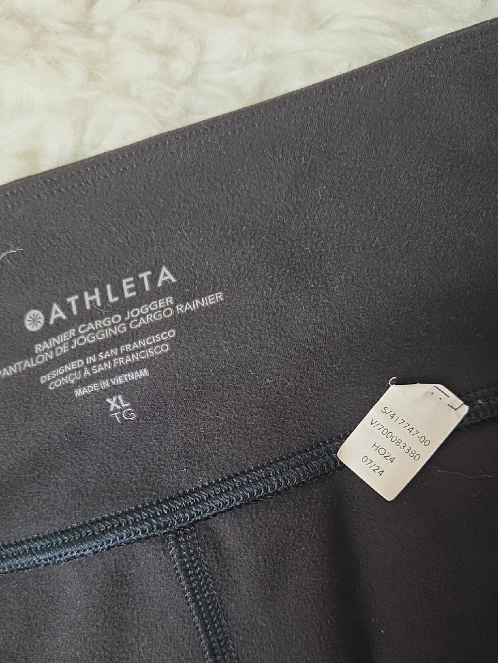 Athleta Rainier Cargo Jogger Sz XL Black - Picture 8 of 14